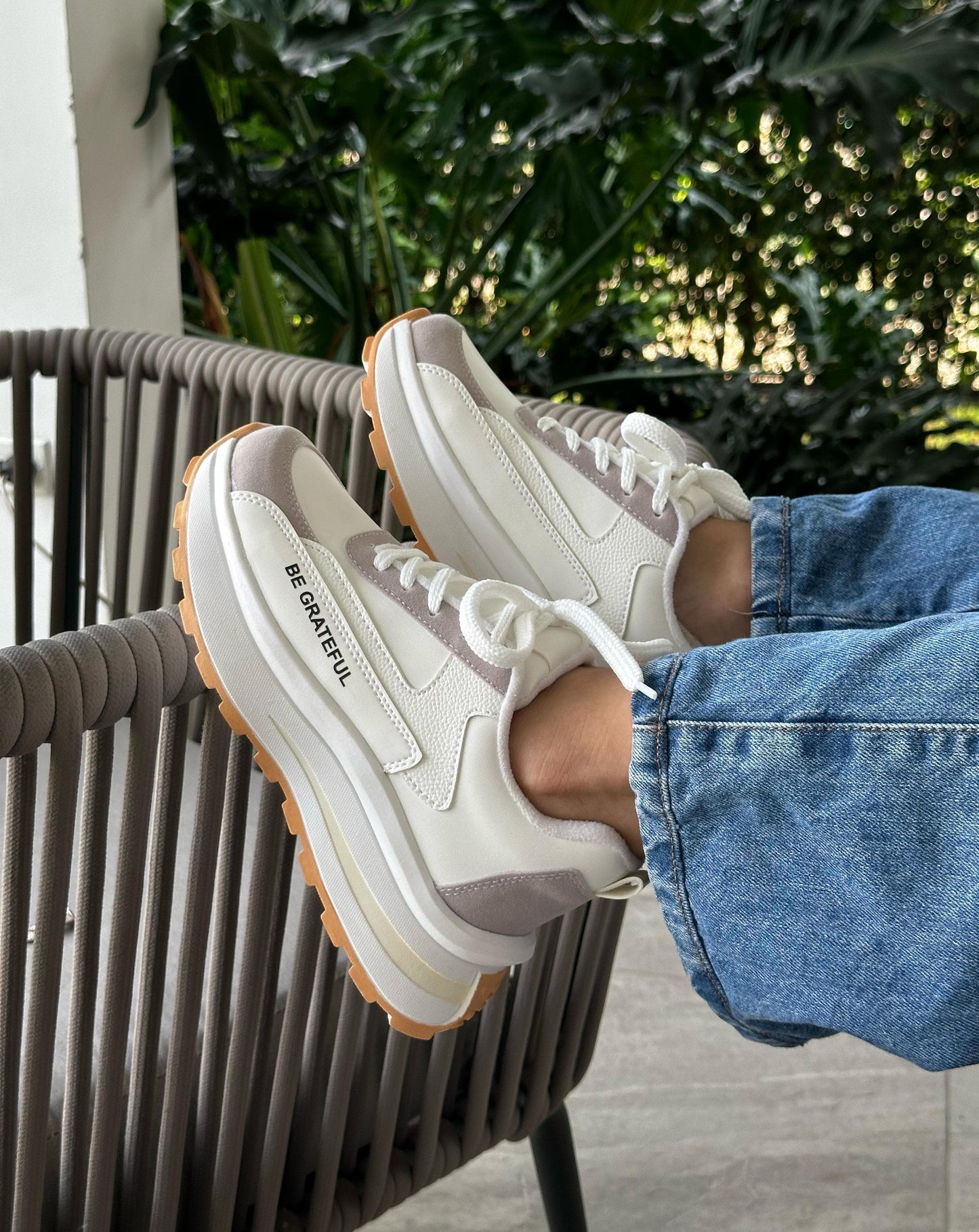 Tenis Deportivos Loren Dama – Calzado Femenino Moderno y Ligero