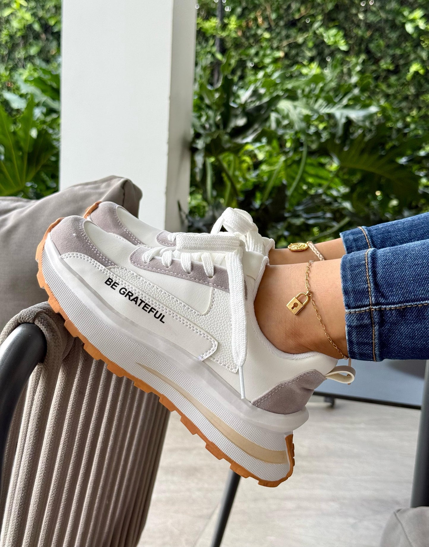 Tenis Deportivos Loren Dama – Calzado Femenino Moderno y Ligero