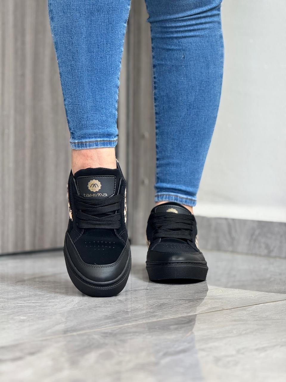 CASUAL DAMA NOBUCK