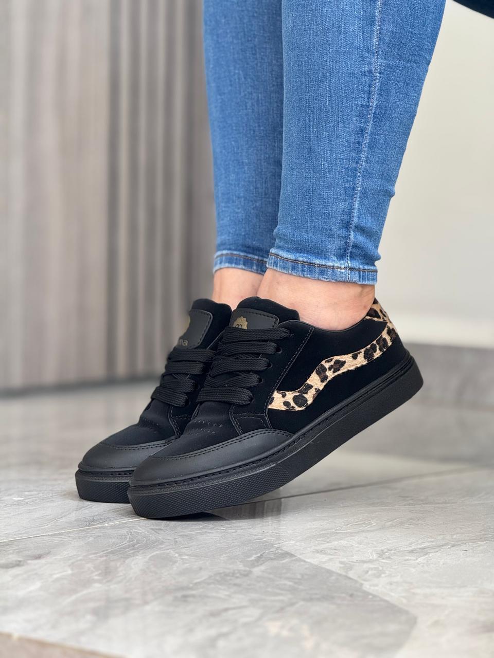 CASUAL DAMA NOBUCK